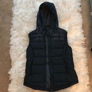 🌑H&M Puffer Vest🌑